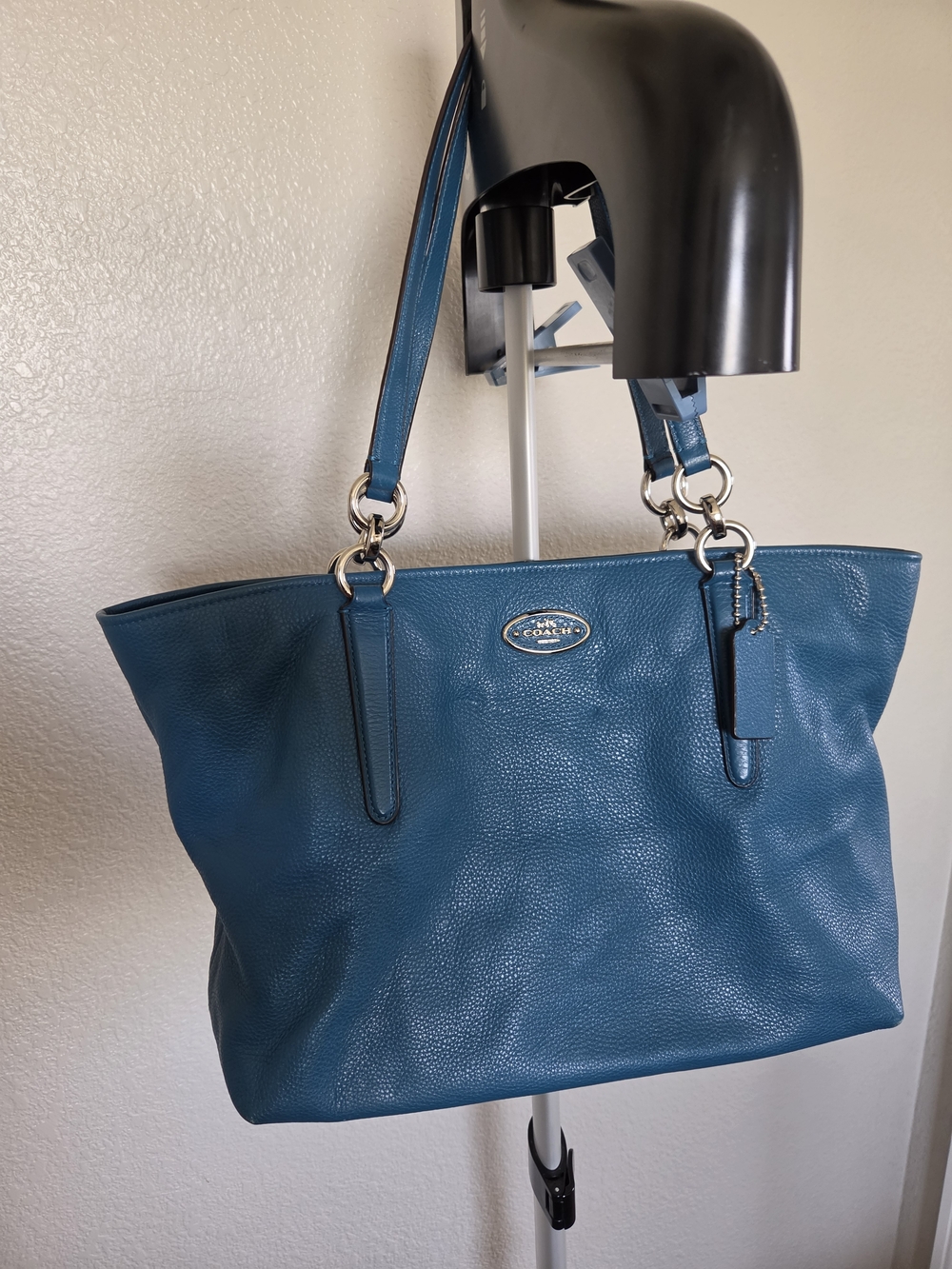 Coach Teal Leather Tote Bag - Signature Plaque